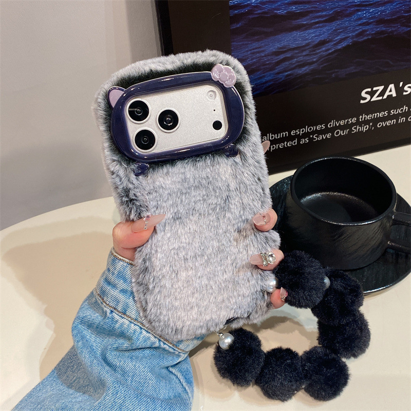 Роскошный однотонный плюшевый  – обзор и цена Phone Cases Iphone 11